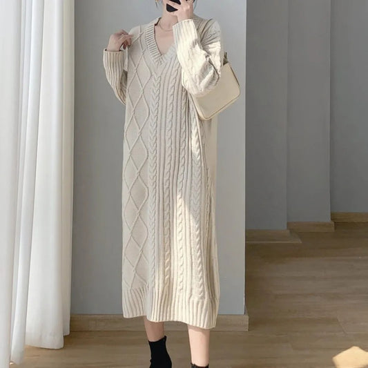 LONG SLEEVE CABLE KNIT SWEATERDRESS